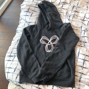 Aritzia Tna hoodie